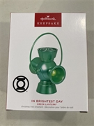 2023 Hallmark Green Lantern In Brightest Day Keepsake Magic Light Ornament *SALE*