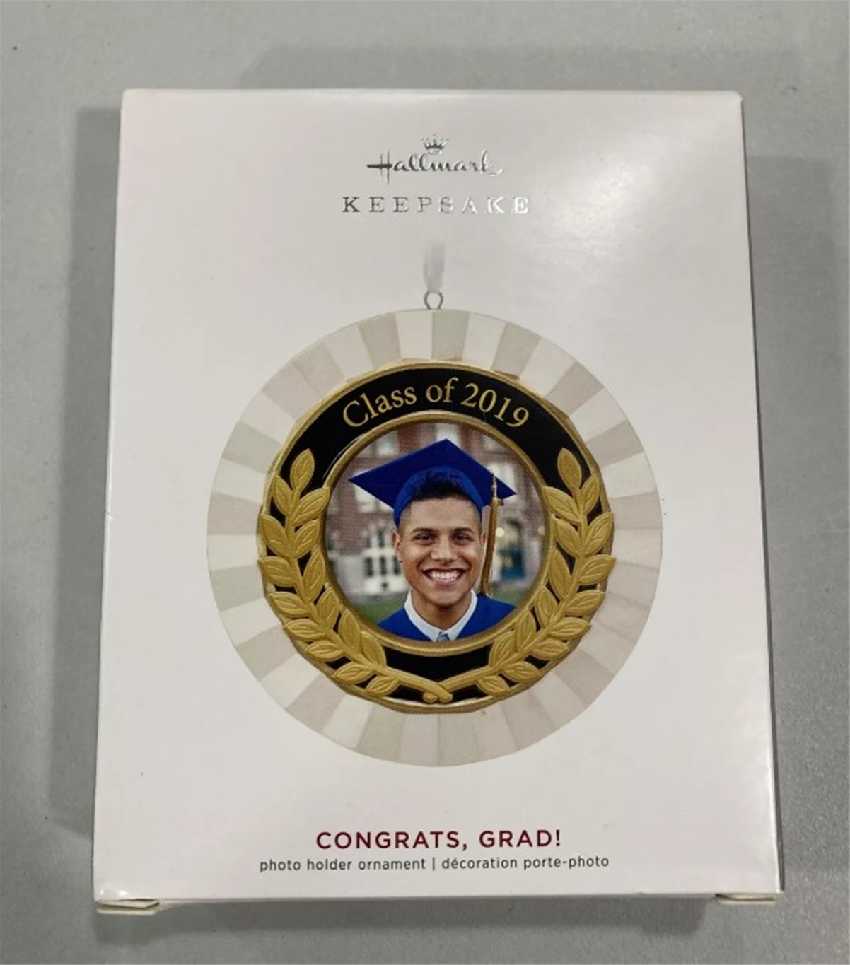 2019 Hallmark Congrats, Grad! Keepsake Photo Holder Ornament *NEW*