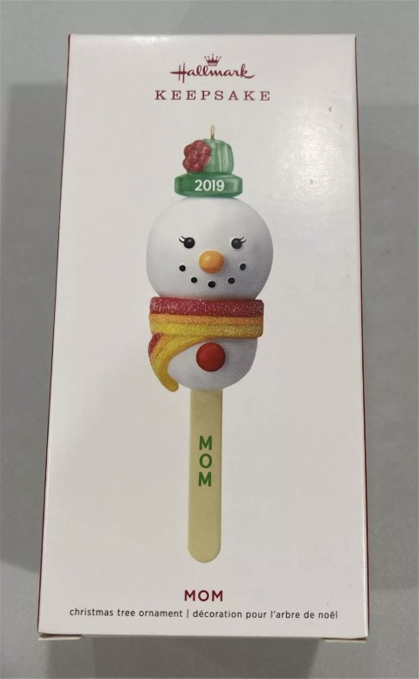 2019 Hallmark Mom Keepsake Ornament *NEW*