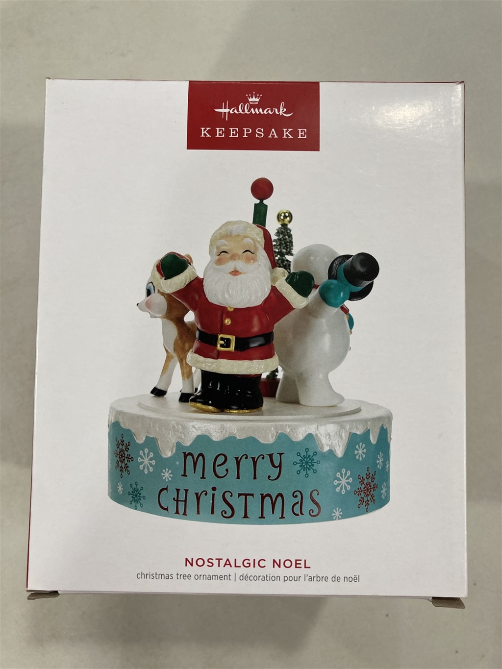 2023 Hallmark Nostalgic Noel Magic Motion & Sound Keepsake Ornament *SALE*