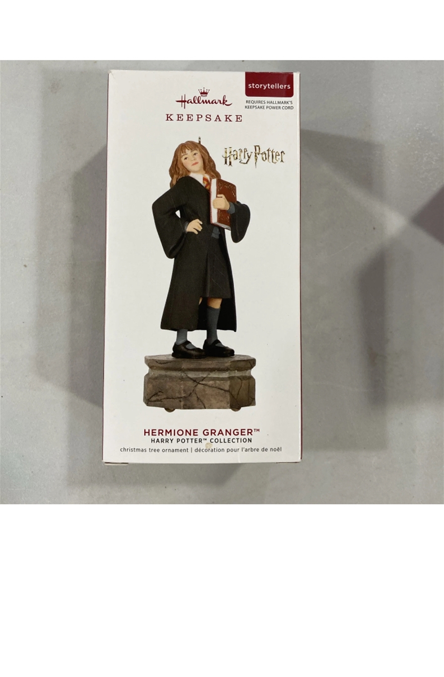 2019 Hallmark Hermione Granger Storyteller Keepsake Ornament *NEW*