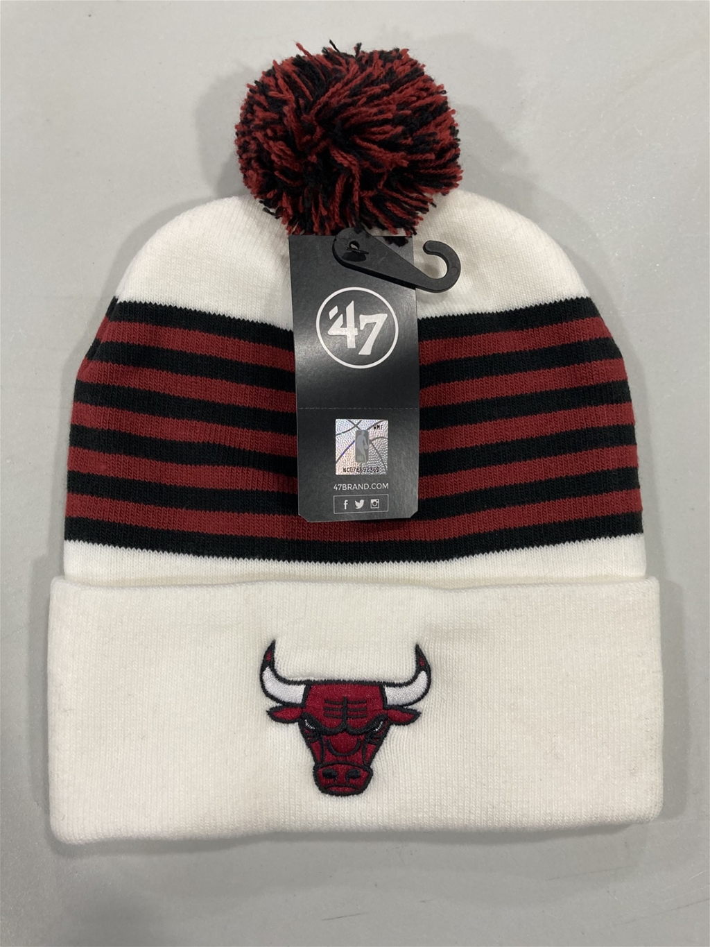 Chicago Bulls White NBA City 2-Sided Knit Cuff Cap w/ Pom *NEW*