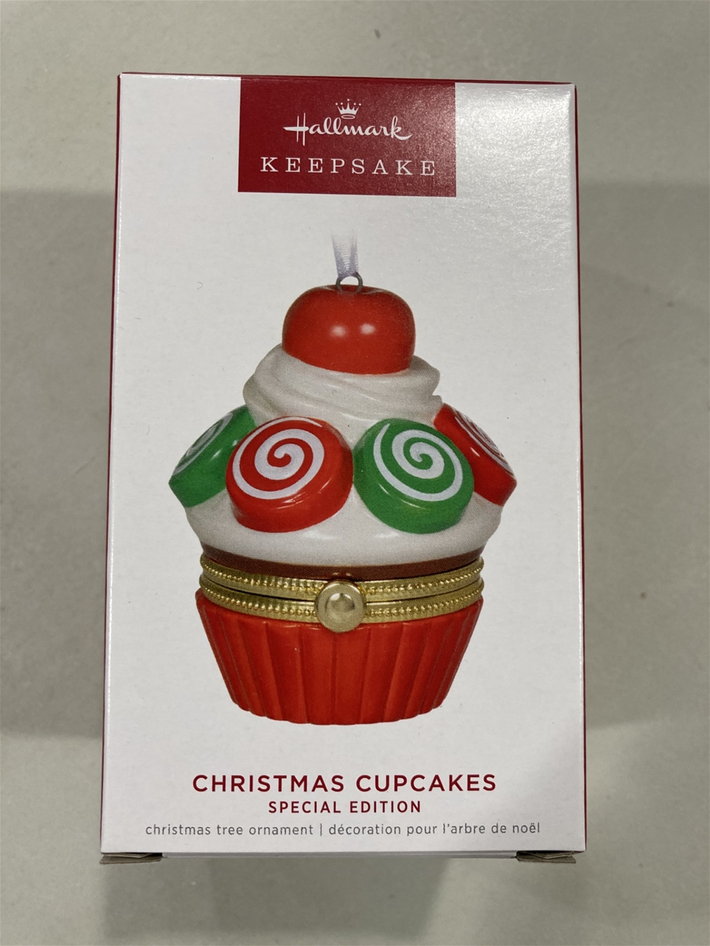 2022 Hallmark Christmas Cupcakes Special Edition Keepsake Ornament *SALE*