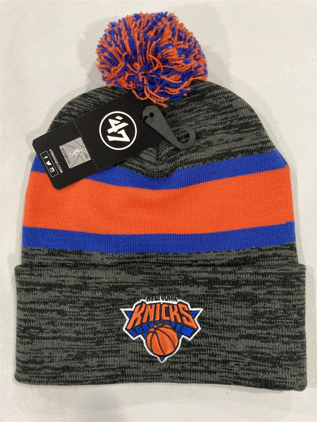 New York Knicks Black NBA City 2-Sided Knit Cuff Cap w/ Pom *NEW*