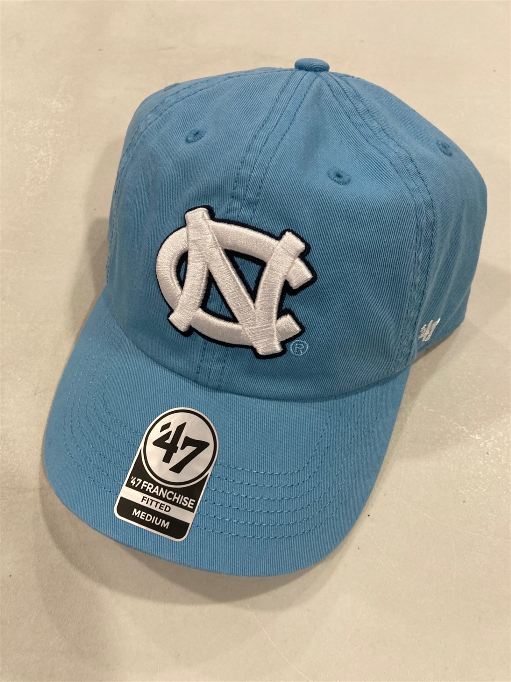 North Carolina Tar Heels NCAA Columbia Classic Franchise Fitted Hat *NEW*